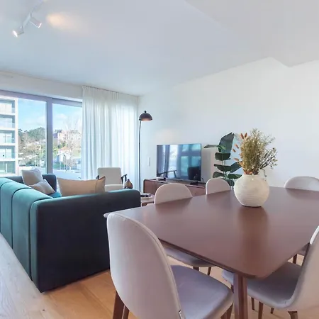 Afurada Riverfront 2br By Lovelystay Apartamento