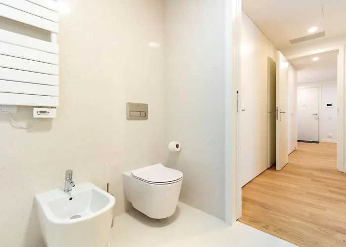 Apartment Afurada Riverfront 2br By Lovelystay *