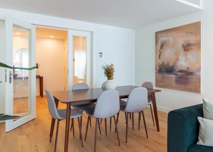 Apartment Afurada Riverfront 2br By Lovelystay *